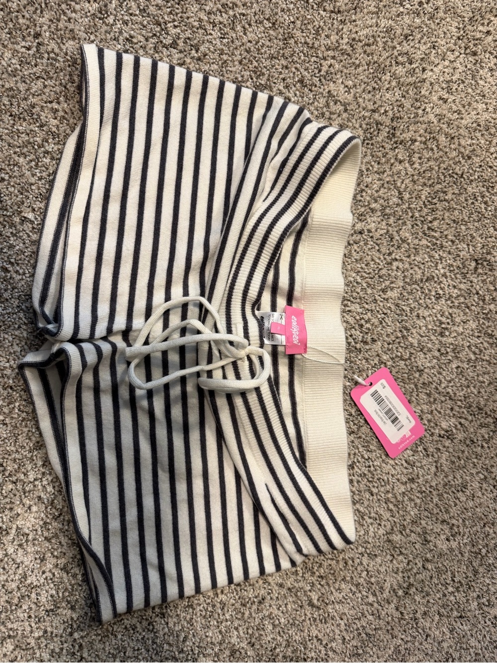 Juniors Edikted Lillian Striped Knit Shorts XL